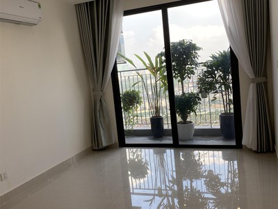 Chính chủ cho thuê 3pn 75m2 nội thất cơ bản, giá rẻ nhất smart city 0