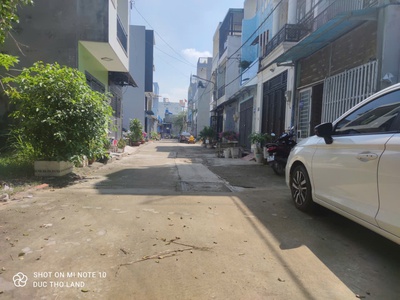 Bán nhanh đất thổ cư thạnh xuân nở hậu đẹp 8.5x13m, hxh 7m không lộ giới chỉ hơn 3tỷ 1