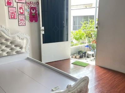 Cho thuê nhà nguyên căn đường tống văn hên, phường 15, quận tân bình, tp hcm, giá là 9.5 triệu 0