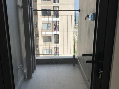 Chính chủ cho thuê 3pn 75m2 nội thất cơ bản, giá rẻ nhất smart city 4
