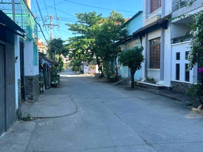 Bán nhà mặt tiền kinh doanh đỉnh 3 tầng 8x30m chỉ 15 tỷ khu vip bên sông hiệp bình chánh thủ đức 3