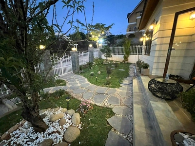 Bán nhà mặt tiền kinh doanh đỉnh 3 tầng 8x30m chỉ 15 tỷ khu vip bên sông hiệp bình chánh thủ đức 4