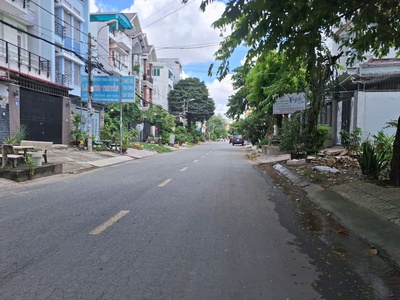 Bán nhà đường số 5 4 19  bình hưng bình chánh 4 tầng giáp quận 8 chỉ 8,3 tỷ 0