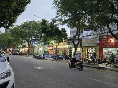 Siêu hót 61m đất vàng phố trạm, long biên, ngõ ô tô tránh, chỉ 5,7 tỷ, tiện ích vô vàn 0