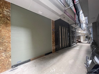 Bán nhà nguyễn khang, 1 nhà ra phố, 62m2, mt 5m, sổ cực vuông. 7,1 tỷ 0