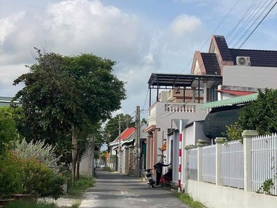 Em còn 3 suất nội bộ 80 - 100m  sổ sẵn - sang tên công chứng ngay 0