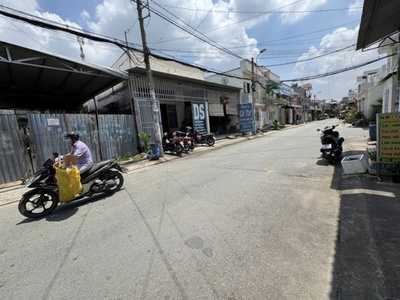 Đất linh xuân. đường số 5. ngang 8m. siêu hiếm. sổ vuông đẹp. giá chỉ 7.9 tỷ. bớt lộc 3