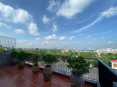 Bán 126m - 7 Tầng - 6.75m.Mặt Tiền.   Mặt Phố Nghi Tàm   Tây Hồ 0