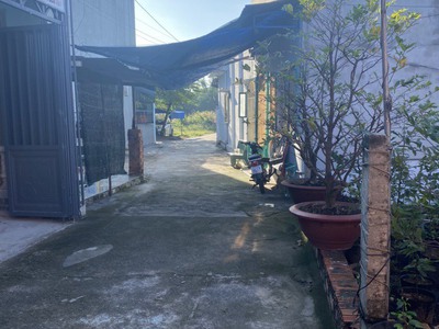 Chính chủ bán hoặc cho thuê nhà nguyên căn phường Định Hoà, TP Thủ Dầu Một. 0