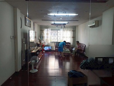 Quận 3, bán nhà hxh 10mthông ôtô đỗ cửa 4tầng btct, 36m hdt 20tr/th chỉ 9tỷ 4