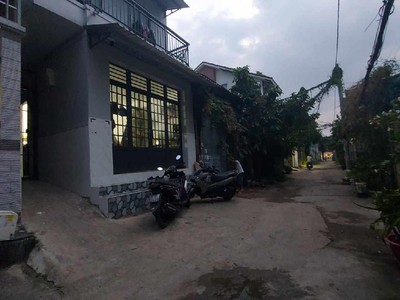 Đất đẹp hẻm 1191 xe hơi thông sát mặt tiền lê văn lương phước kiển nhà bè.  86m2. 5.5 tỷ 0