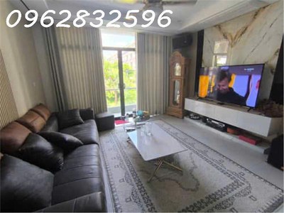 Bán nhà trần quốc hoàn 44m2, ô tô tránh nhau, hàng xóm giáo sư. giá 9,56 tỷ 3
