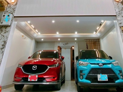 Bán nhà cổ linh, diện tích 45m2. mặt tiền 5.5m. giá 14.8 tỷ  sổ đỏ sẵn sàng sang tên 0