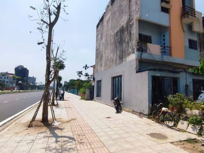 Bán nhà ngọc thụy,dt 100m2,đường 40m, vỉa hè 7m - mặt tiền mặt 14m - lô góc 3 mặt thoáng giá 45ty 1