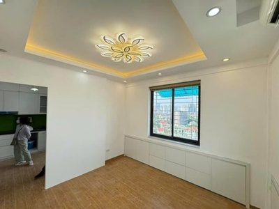 Bán chung cư Trần Quý Kiên Cầu Giấy 62m giá 4.15 tỷ, căn góc, 2 ngủ, tặng nội thất cơ bản 1
