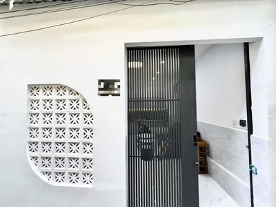 Nhà sổ hồng riêng nhà mới rất đẹp thiết kế hiện đại 1 căn nhà cực sang trọng 0