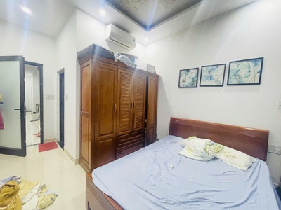 Bán nhà lô góc mặt đường Lê Hữu Trác vừa ở vừa kinh doanh mới cứng vào ở ngay. 2