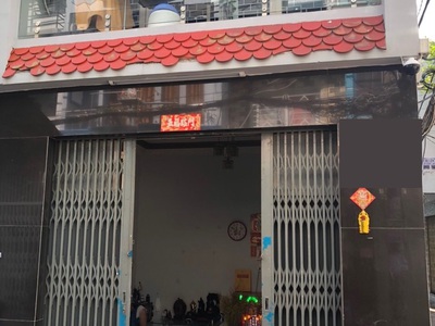 Bán nhà nguyễn văn luông, phường 12, quận 6.dt 20m2 x 2 tầng  3.7 x 6 . nở hậu. giá 2.65 tỷ tl. 0