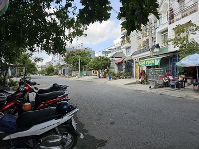 Nhà đẹp 3 tầng mặt tiền hẻm xe hơi 1979 huỳnh tấn phát thị trấn nhà bè. 56m2. 5.5 tỷ 0