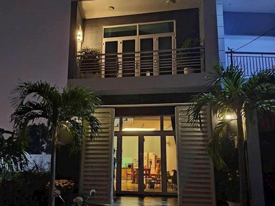 Giảm mạnh 200 triệu - bán gấp căn 4 tầng oto vào nhà, cạnh công nghệ cao samsung - gần liên phường 3