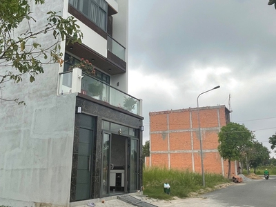 Đất đẹp mặt tiền đường n4 khu dân cư anh tuấn. huỳnh tấn phát nhà bè. 80m2 ngang 5m. 5.2 tỷ 0