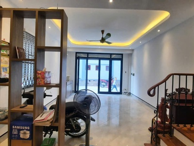 Nhà ngọc thụy ô tô 7 chỗ vào nhà, lô góc, full nội thất, 46m2, mt 4.6m, gia chao 10.8 tỷ. 3