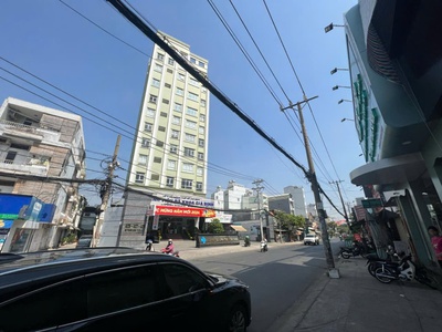 Siêu phẩm mặt tiền   chính chủ cần cho thuê nhà 2 mặt tiền đối diện bệnh viện  đường nơ trang long 3