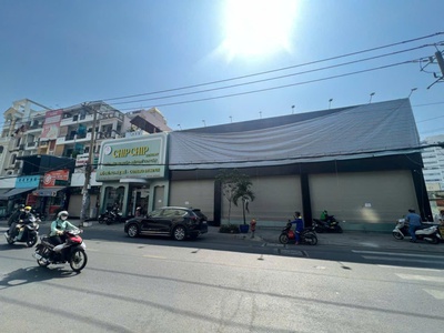 Siêu phẩm mặt tiền   chính chủ cần cho thuê nhà 2 mặt tiền đối diện bệnh viện  đường nơ trang long 0
