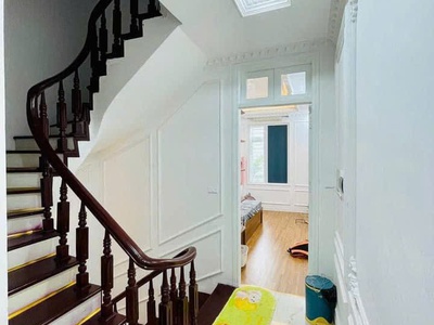 Bán nhà đại tự, kim chung, hoài đức 42m x 4 tầng x mt5m, kd sầm uất, lô góc, ngõ thông, oto đỗ. giá 2