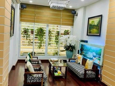 Bán nhà phân lô phố nguyễn chính,tân mai. ô tô đỗ cửa quay đầu. 45m2 giá 10.8 tỷ. 2