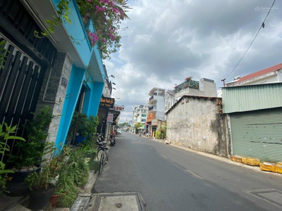 Chính chủ cần bán nhà 2 mặt tiền đường lê lợi giao duy tân, giá là 30 tỷ 0