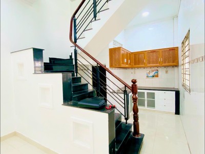 Nhà 2 tầng - gò xoài - hẻm xe hơi - chỉ 3 tỷ 1