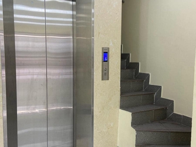 Bán nhà mặt phố nguyễn xiển, thanh xuân - 61m2, 7 tầng - vỉa hè kinh doanh, nhỉnh 30tỷ 1
