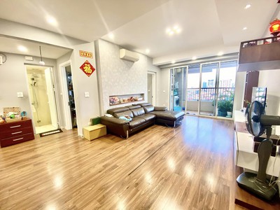 Chung cư n07 dịch vọng 130m 4pn gần công viên cg, slot ô tô, nhỉnh 9 tỷ 1