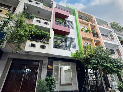 Rất kẹt tiền bán nhà số 2x hoa lan p2 pn - dt: 4 18m - kc: 5 tầng - hđt: 70tr/tháng - giá 22 tỷ 1