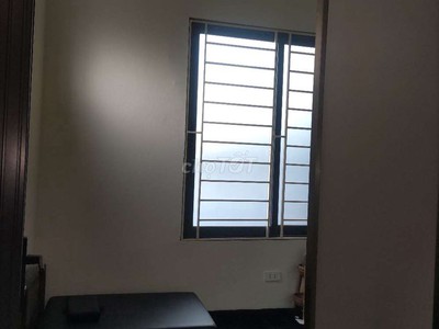 Cho thuê nhà 3 tầng số 37 phố Phương Liệt, Thanh Xuân để ở hoặc kinh doanh, văn phòng 2