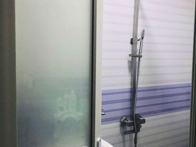 Trống 4 phòng tại 100/127 đường thích quảng đức, phường 5, phú nhuận  xe hơi vào được 3