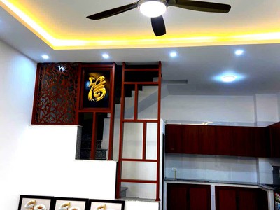 Bán Nhà Giá Rẻ Ngọc Thuỵ  50m2 4Tầng  6.8 Tỷ 5