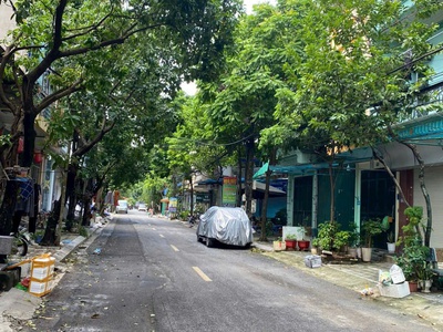 Mặt phố trần đăng ninh, 6 tầng thang máy, mặt tiền hơn 5m, giá tốt 0