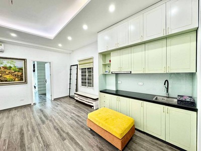 Khai trương toà căn hộ mới cứng ở 21x mặt hồ văn chương quận đống đa 1 khách 1 ngủ rộng full nội 0