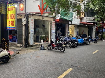 Bán nhà đất mặt phố ái mộ quận long biên.sổ đỏ lâu dài chính chủ bán.phù hợp ở kdoanh 1