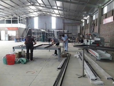 Cho thuê kho xưởng sản xuất đầy đủ tiện nghi trong khu CN nhỏ gần ngã tư Phố Nối, Hưng Yên 1