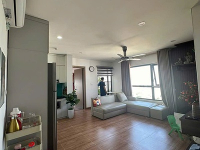 Chính chủ bán gấp căn 2 ngủ 70m2 tầng trung đẹp tòa Samsora,Hà Đông 0