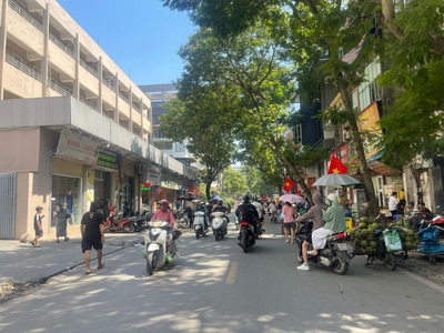 Bán nhà mặt phố Nguyễn Hy Quang, Đống Đa, 2 mặt tiền, kinh doanh đỉnh 60m x 5T chỉ 20 tỷ 1