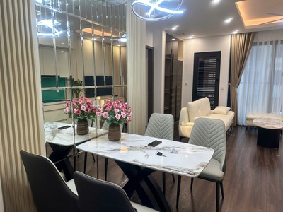 Cho thuê căn hộ siêu đẹp 2,5 ngủ Hoàng Huy Commerce 5 4