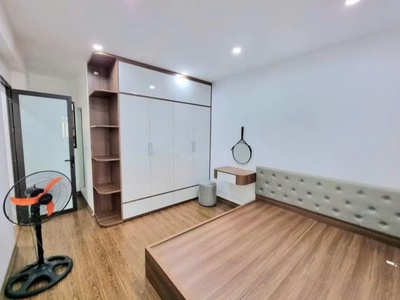 Bán tập thể Mai Dịch Cầu Giấy DTSD 86M - 3 ngủ, 2VS giá 3.5 tỷ, nhà đẹp, 2 thoáng, đủ đồ 2