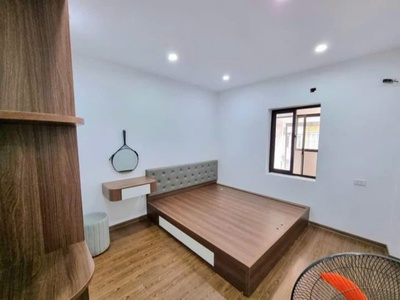 Bán tập thể Mai Dịch Cầu Giấy DTSD 86M - 3 ngủ, 2VS giá 3.5 tỷ, nhà đẹp, 2 thoáng, đủ đồ 3