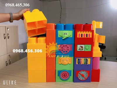 Bộ lego 78 chi tiết lớn, bàn chơi lego trẻ em bằng gỗ 1