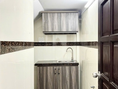 TRỐNG SẴN căn hộ 1 phòng ngủ tách bếp mặt tiền Trần Não 3