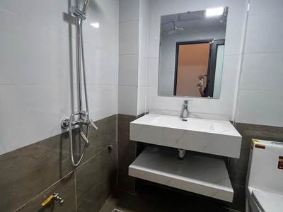 Căn góc lĩnh nam, 2 thoáng, ngõ thông, ô tô gần, ở ngay, kinh doanh tốt, 45m2 5t 2